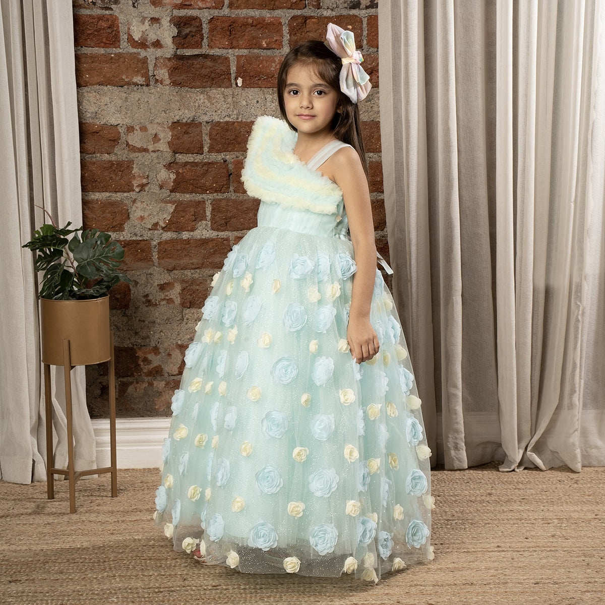 Buy Ministitch one shoulder ruffled sleeves with shimmer and 3d flower